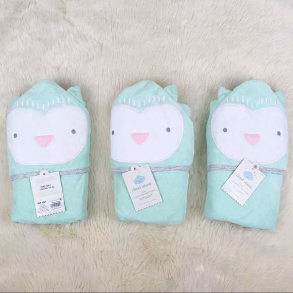 Other - New Baby Owl Hooded Bath Towel Mint Green Lot of 3